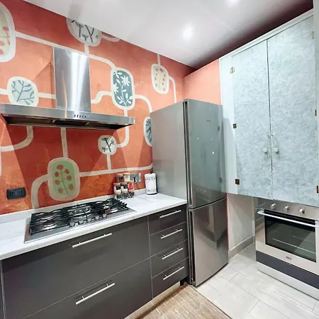 Apartment The House Of Artists Turin