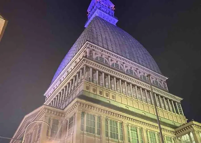 The House Of Artists - 2 Minutes From The Mole Antonelliana Турин