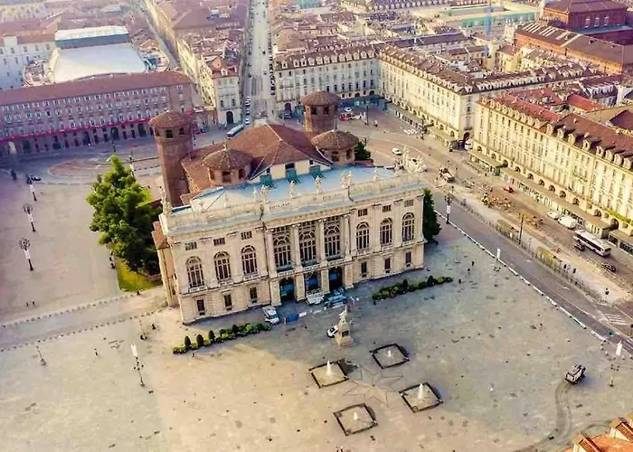 The House Of Artists - 2 Minutes From The Mole Antonelliana Апартаменты Турин