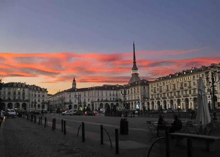 The House Of Artists - 2 Minutes From The Mole Antonelliana Апартаменты Турин